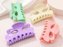 Pastel flower hair claw clips